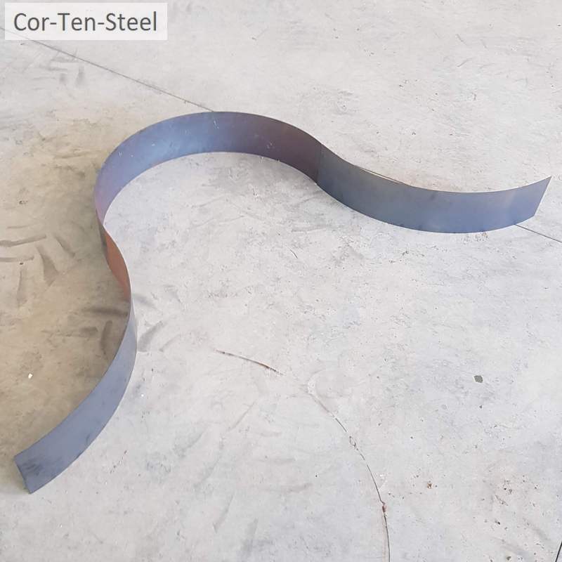 corten preformed curved edge example